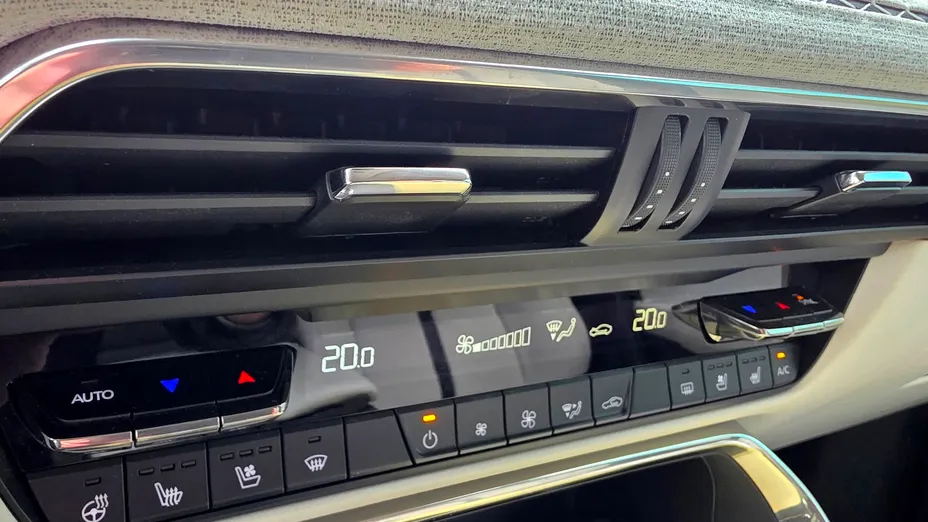 MAZDA CX-60 CX-60 2.5 PHEV Takumi AWD aut