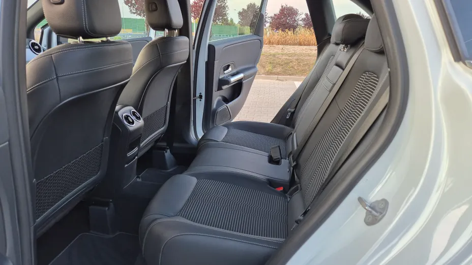 MERCEDES-BENZ B Klasa B 180 Style 7G-DCT