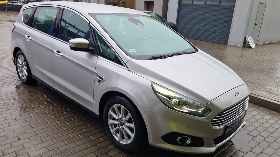 FORD S-MAX S-MAX 2.0 TDCi Titanium PowerShift