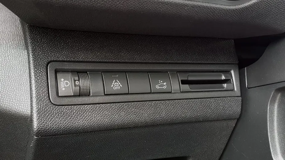 PEUGEOT 3008 3008 1.5 BlueHDi Allure S&S EAT8