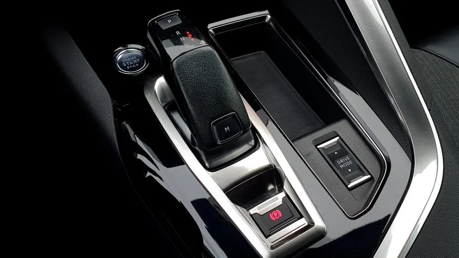 PEUGEOT 3008 3008 1.5 BlueHDi Allure S&S EAT8