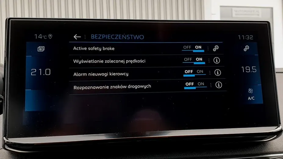 PEUGEOT 3008 3008 1.5 BlueHDi Allure S&S EAT8