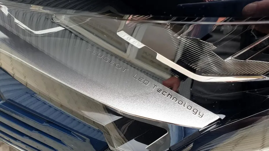 PEUGEOT 3008 3008 1.5 BlueHDi Allure S&S EAT8