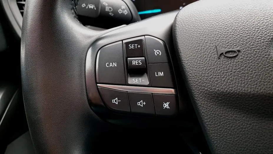 FORD Focus Focus 1.5 EcoBlue Active aut