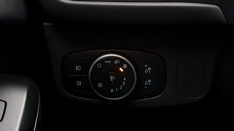 FORD Focus Focus 1.5 EcoBlue Active aut