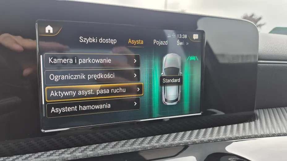 MERCEDES-BENZ A Klasa A 180 Style 7G-DCT