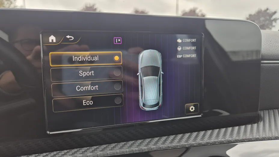 MERCEDES-BENZ A Klasa A 180 Style 7G-DCT