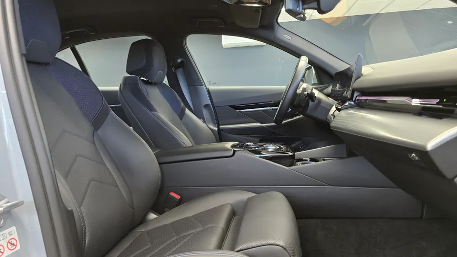 BMW Seria 5 520d xDrive mHEV M Sport sport-aut