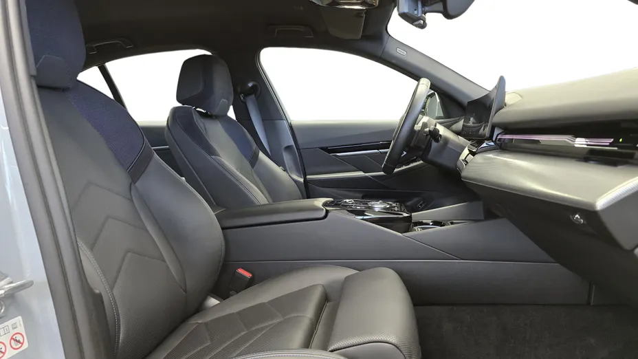 BMW Seria 5 520d xDrive mHEV M Sport sport-aut