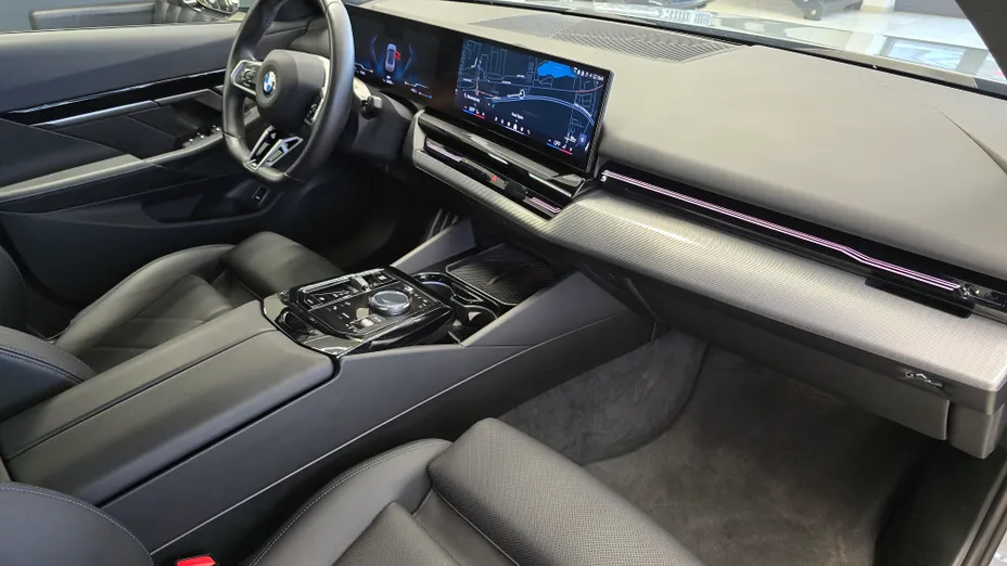 BMW Seria 5 520d xDrive mHEV M Sport sport-aut