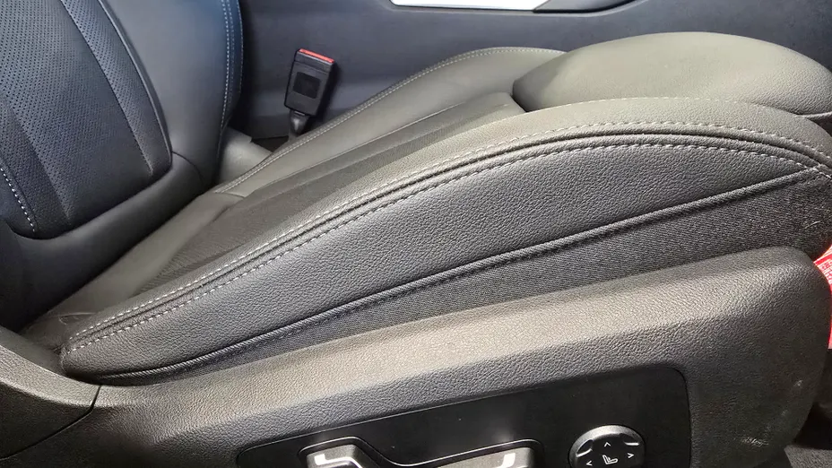 BMW Seria 3 318i M Sport aut