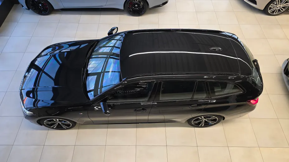 BMW Seria 3 318i M Sport aut