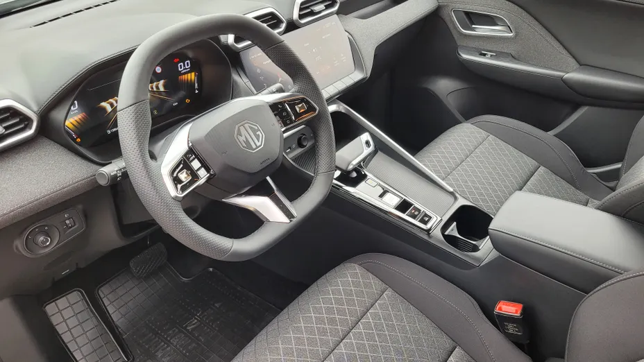 MG ZS ZS 1.5 HEV+ Excite aut Nowy