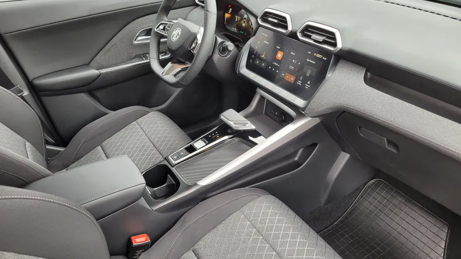 MG ZS ZS 1.5 HEV+ Excite aut Nowy