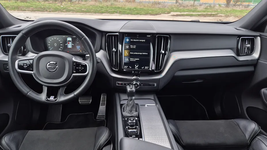 VOLVO XC60 XC60 T4 R-Design aut