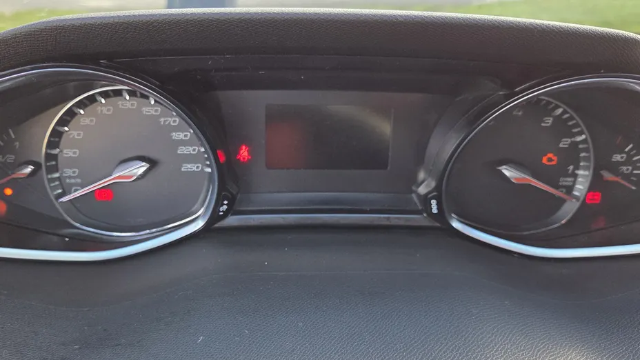 PEUGEOT 308 308 1.6 THP Allure