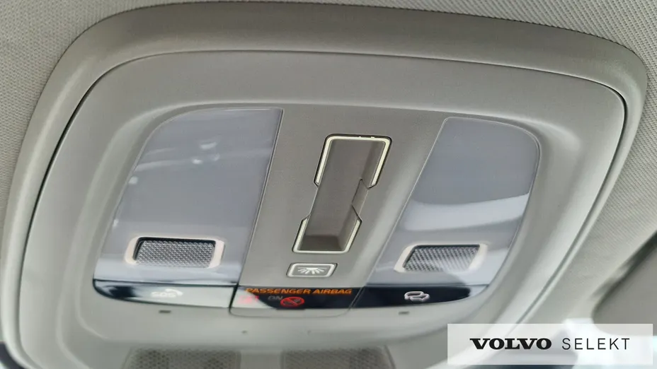 VOLVO XC60 XC60 T6 Plug-In Hybrid AWD Plus Dark aut