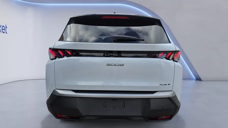PEUGEOT 5008 5008 1.6 PHEV 225 GT Exclusive S e-DCS7 Nowy