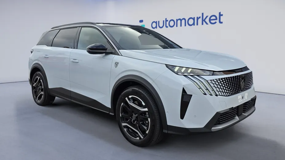 PEUGEOT 5008 5008 1.6 PHEV 225 GT Exclusive S e-DCS7 Nowy