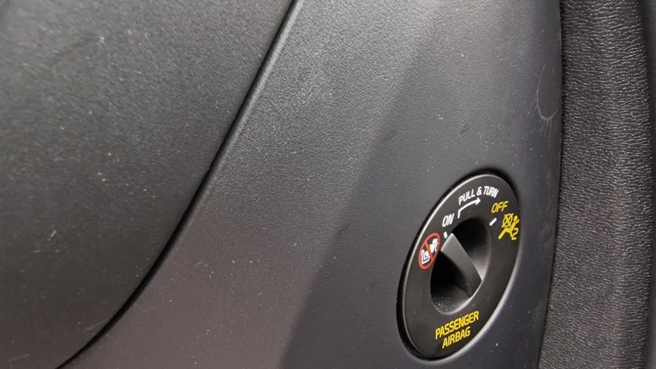 VOLVO V60 V60 T6 AWD Plug-In Hybrid Plus Dark aut