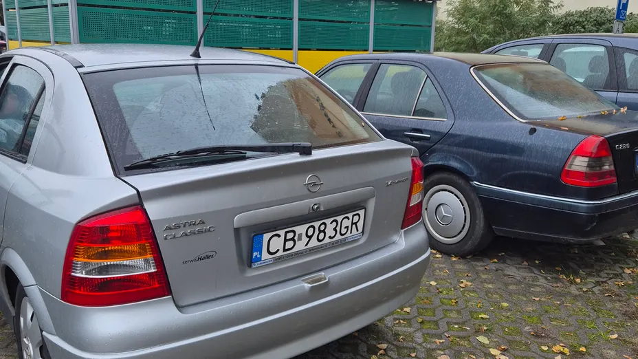 OPEL Astra Astra II 1.4 Comfort / Cool