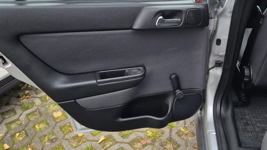 OPEL Astra Astra II 1.4 Comfort / Cool