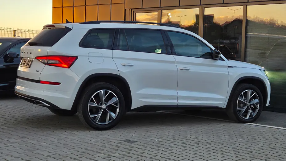 SKODA Kodiaq Kodiaq 2.0 TDI 4x4 Sportline DSG