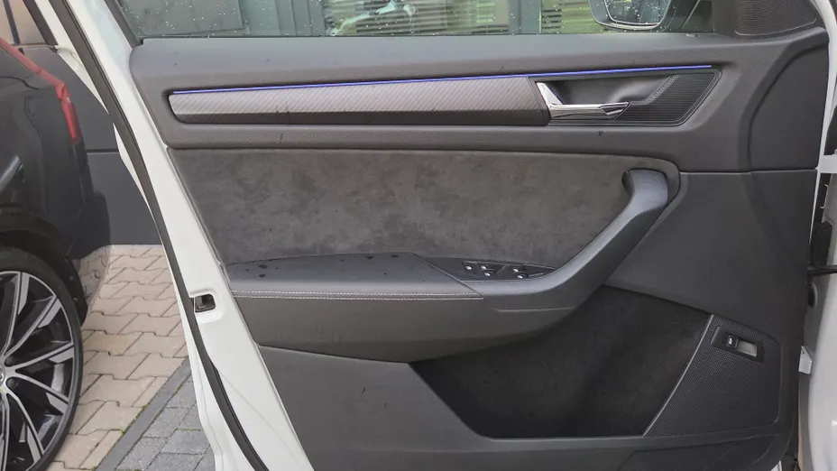 SKODA Kodiaq Kodiaq 2.0 TDI 4x4 Sportline DSG
