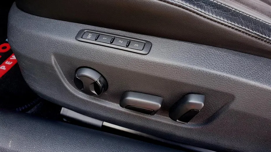 SKODA Superb Superb 2.0 TDI SCR Style DSG