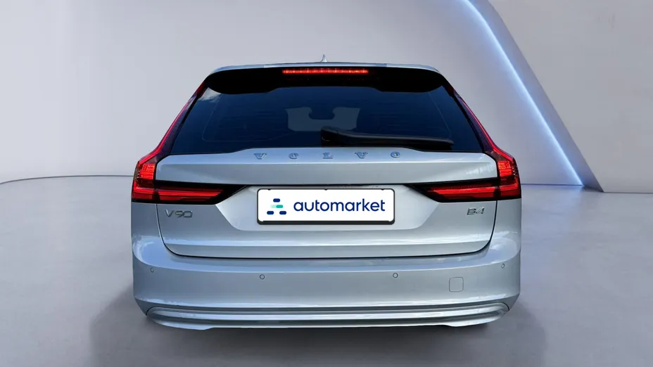 VOLVO V90 V90 B4 D AWD Momentum Pro aut