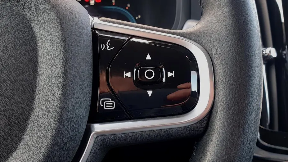 VOLVO V90 V90 B4 D AWD Momentum Pro aut