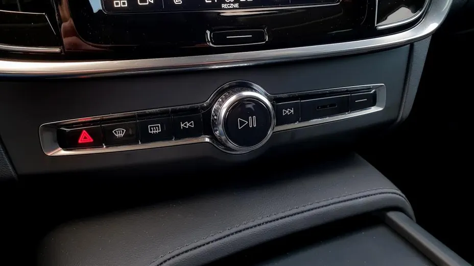 VOLVO V90 V90 B4 D AWD Momentum Pro aut