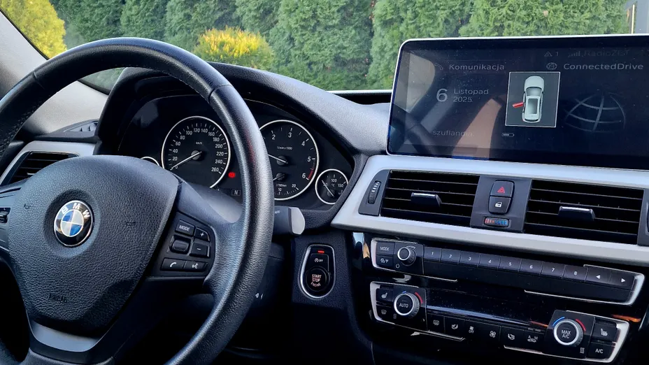 BMW Seria 3 Gran Turismo 320d xDrive Advantage aut