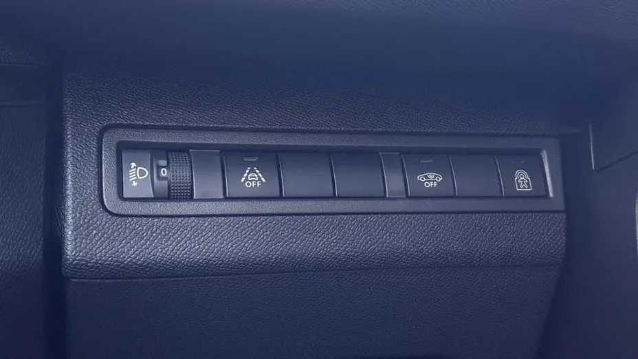 PEUGEOT 5008 5008 2.0 BlueHDi Road Trip S&S EAT8