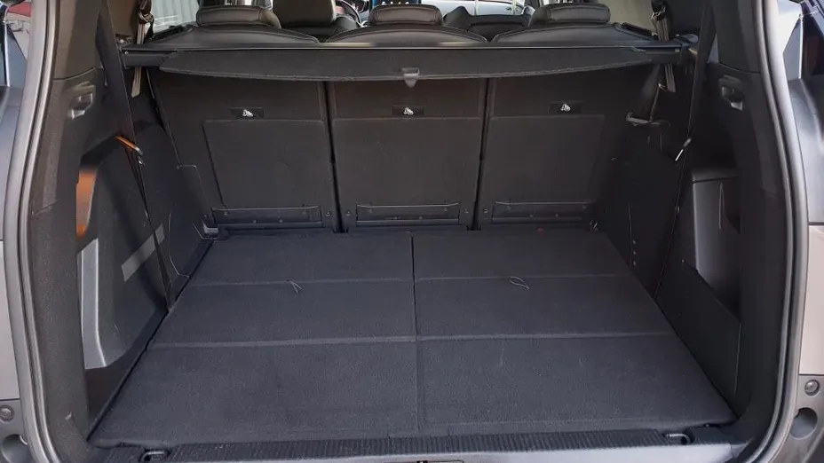 PEUGEOT 5008 5008 2.0 BlueHDi Road Trip S&S EAT8