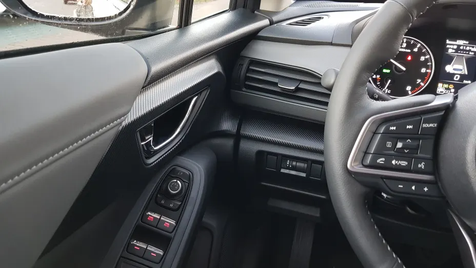 SUBARU Crosstrek Crosstrek 2.0i-S e-Boxer Platinum (EyeSight) Lineartronic