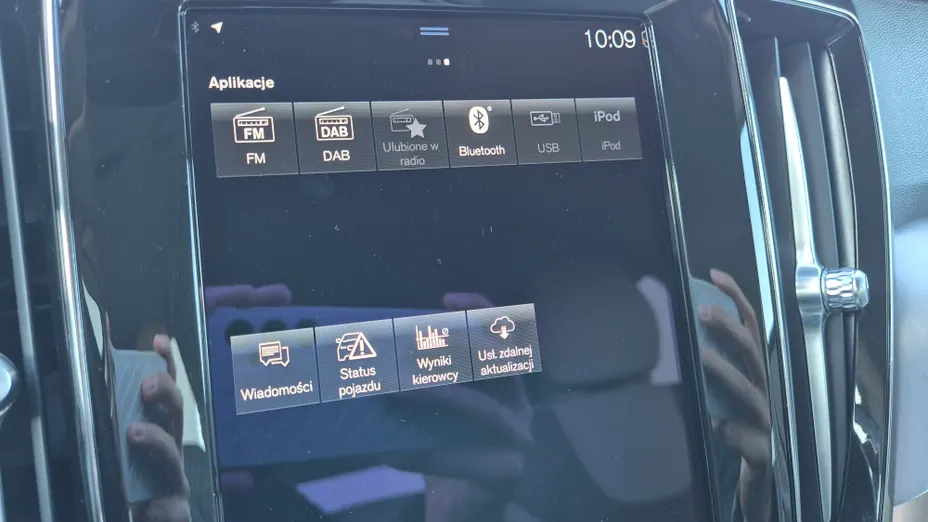 VOLVO V60 V60 B4 D Momentum aut