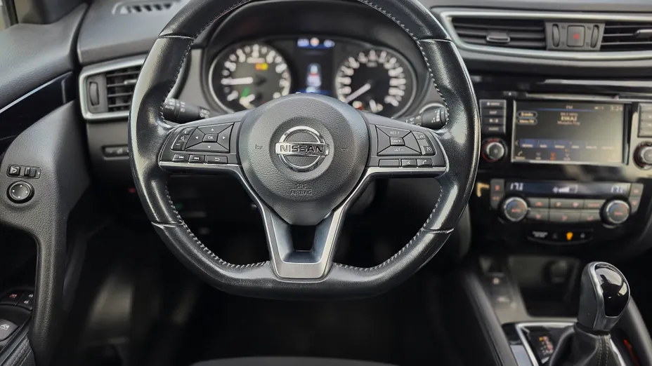 NISSAN Qashqai Qashqai 1.2 DIG-T N-Connecta