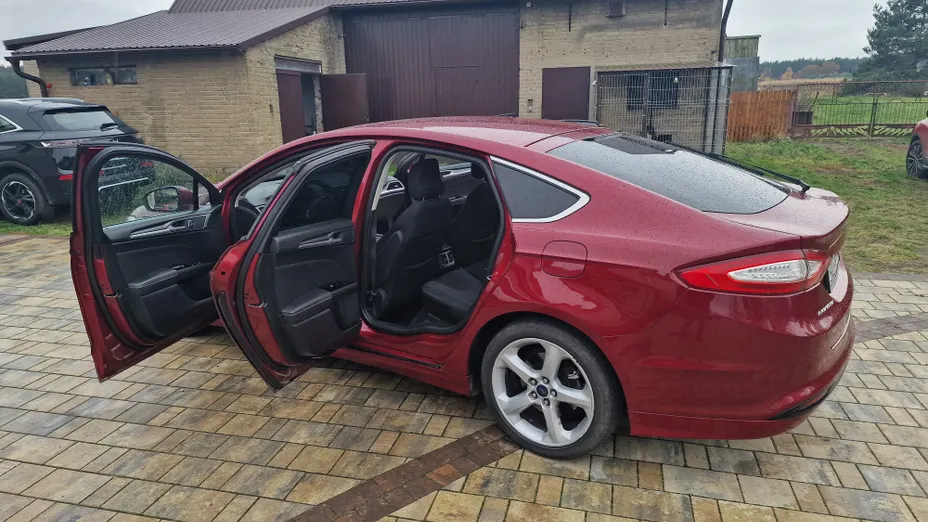 FORD Mondeo Mondeo 2.0 Titanium