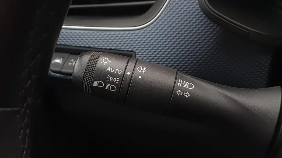 RENAULT Arkana Arkana 1.6 E-TECH Zen MMT