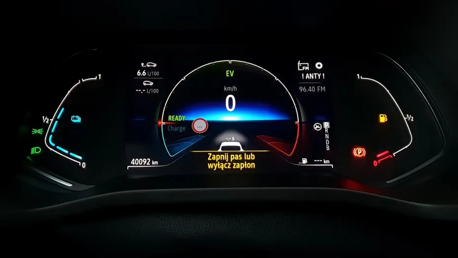 RENAULT Arkana Arkana 1.6 E-TECH Zen MMT