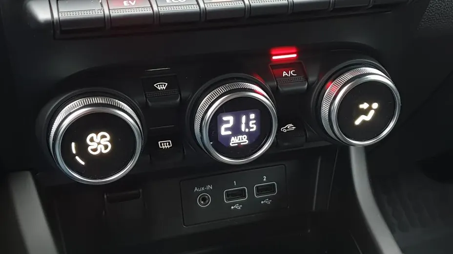 RENAULT Arkana Arkana 1.6 E-TECH Zen MMT