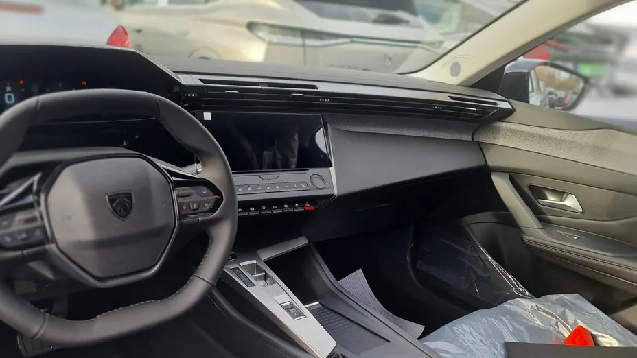 PEUGEOT 308 308 1.5 BlueHDi Allure S EAT8 Nowy