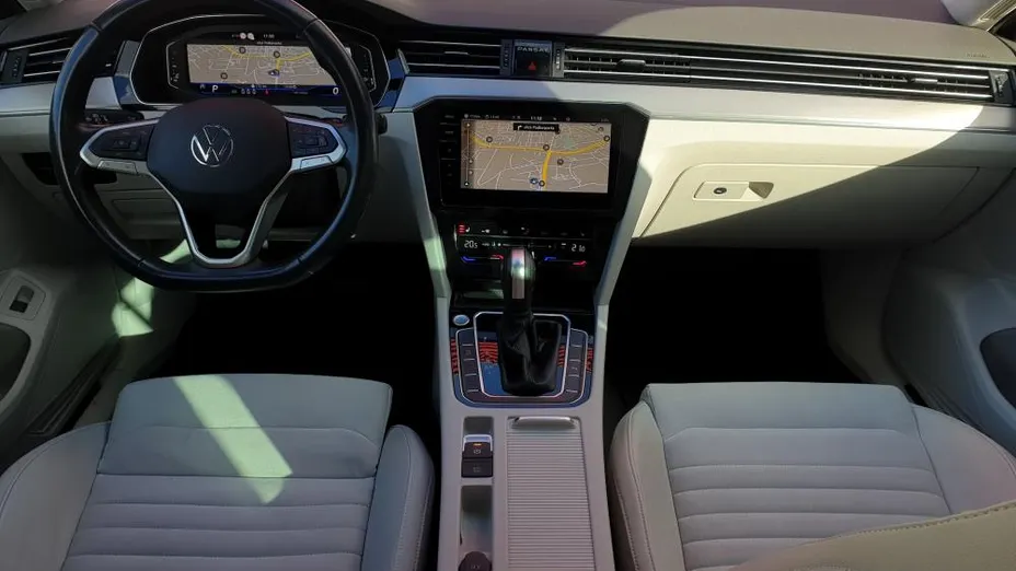 VOLKSWAGEN Passat Passat 2.0 TDI Elegance DSG