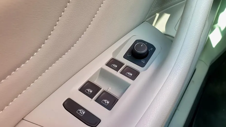 VOLKSWAGEN Passat Passat 2.0 TDI Elegance DSG