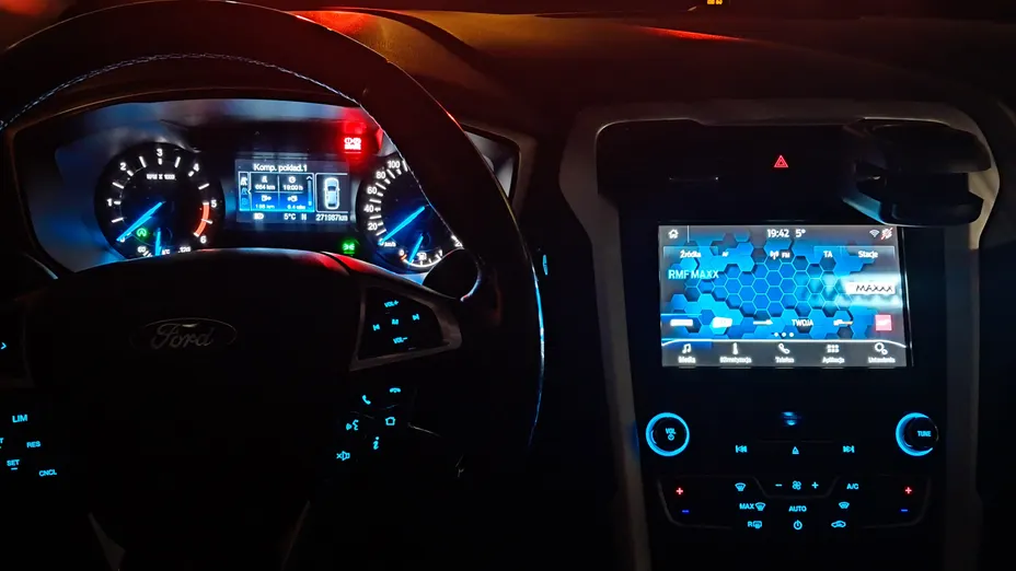 FORD Mondeo Mondeo 2.0 TDCi Trend / Trend+