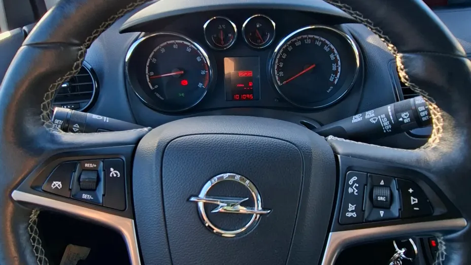 OPEL Meriva Meriva 1.4 Essentia