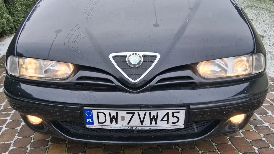 ALFA ROMEO 145 145 1.6 TSpark 16v