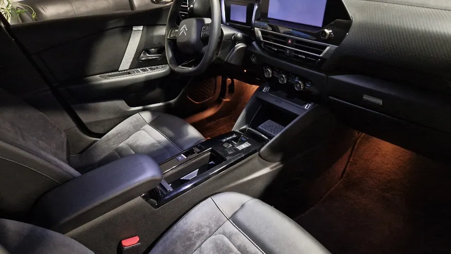 CITROEN C4 X C4 X 1.2 mHEV Max eDCT6