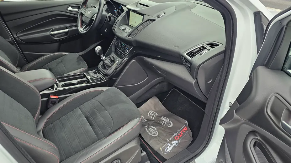 FORD Kuga Kuga 1.5 EcoBoost FWD ST-Line